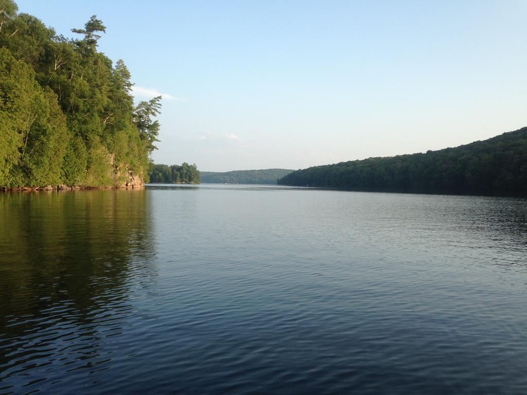 Little Hawk Resort & Marina Algonquin Highlands Kültér fotó