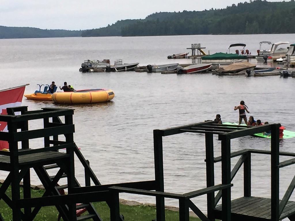 Little Hawk Resort & Marina Algonquin Highlands Kültér fotó